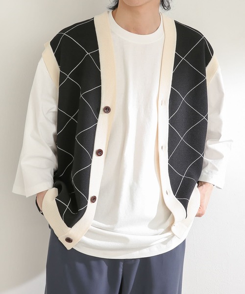 SENSE OF PLACE by URBAN RESEARCH（センスオブプレイスバイアーバンリサーチ）の「『ユニセックス』ウィンドウペンカーディガンニットベスト（ベスト・メンズ・ブルー/ブラック・MEDIUM/LARGE）」の12枚目の写真