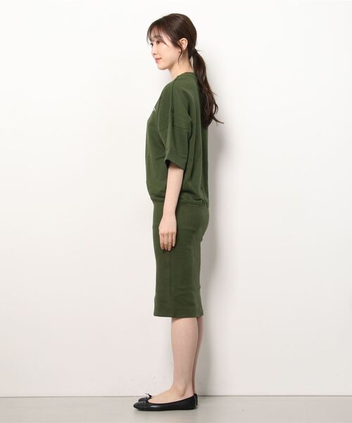 RVCA（ルーカ）の「RVCA レディース  SMALL RVCA SS ONE PI ワンピース【2022年夏モデル】/ルーカ（ワンピース・レディース・ホワイト/ブラック/モスグリーン・MEDIUM/LARGE）」の4枚目の写真