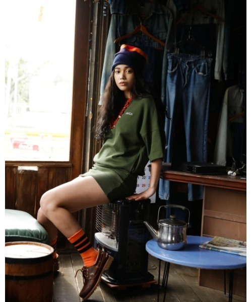 RVCA（ルーカ）の「RVCA レディース  SMALL RVCA SS ONE PI ワンピース【2022年夏モデル】/ルーカ（ワンピース・レディース・ホワイト/ブラック/モスグリーン・MEDIUM/LARGE）」の7枚目の写真