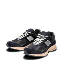 NEW BALANCE | M2002R(スニーカー)