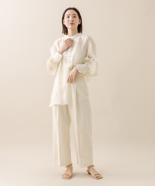 mline（エムライン）の「[mline] アームボタンシアーシャツ（シャツ/ブラウス・レディース・アイボリー/ベージュ/グリーン・FREE）」の9枚目の写真