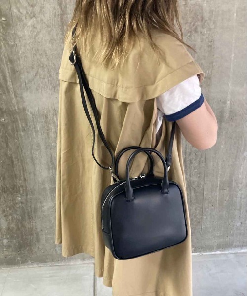 Casselini（キャセリーニ）の「シンプルボストン（ボストンバッグ・レディース・ホワイト/ピンク/ブラック/ゴールド・FREE）」の3枚目の写真