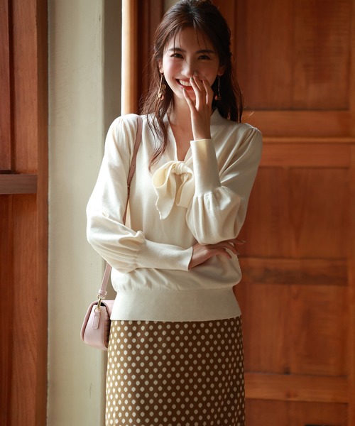 SAISON DE PAPILLON（セゾンドパピヨン）の「リボンタイニットプルオーバー（ニット/セーター・レディース・ブルー/アイボリー/グレー/ピンク/ブラック/ネイビー/ベージュ・M/L）」の19枚目の写真