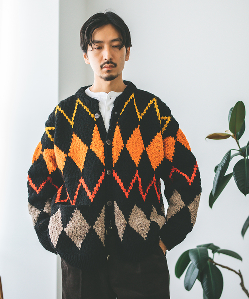 ARTESANIA(アルテサニア)の「【ARTESANIA/アルテサニア】ハンド ニット カーディガン(カーディガン/ボレロ・メンズ・ブラック/ブラック系その他・MEDIUM/LARGE)」の3枚目の写真