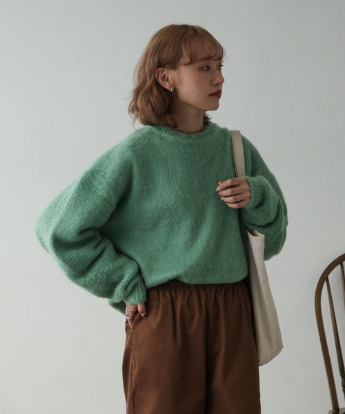 Chillfar（チルファー）の「モヘアタッチクルーニット（ニット/セーター・レディース・ベージュ/ピンク/オレンジ/ブルー/グリーン/アイボリー/チャコール・FREE）」の4枚目の写真