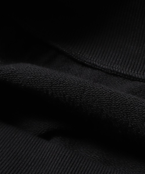 VANS(バンズ)の「VANS/バンズ W SHORT LENGTH CREW SWEAT スウェット(スウェット・レディース・オートミール/グリーン/ブラック・S/M)」の10枚目の写真