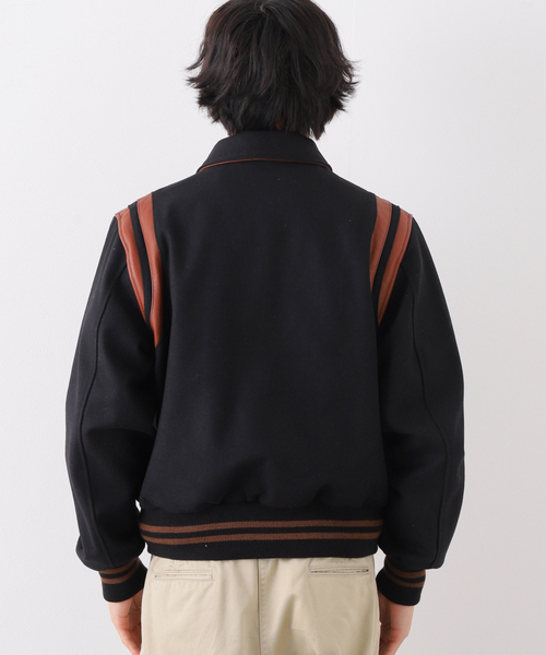 JOURNAL STANDARD(ジャーナルスタンダード)の「AWARD TIGHT JACKET(スタジャン・メンズ・ブラック/レッド・MEDIUM/LARGE)」の6枚目の写真