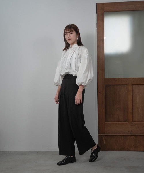 I_am(アイアム)の「front slit baboo shoes(パンプス・レディース・ブラック/アイボリー・S/M/L)」の6枚目の写真