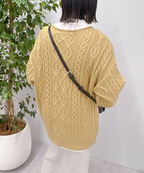 un dix cors（アンディコール）の「バルキーケーブルボートネックニット（ニット/セーター・レディース・ブラウン/オフホワイト/カーキ・FREE）」の10枚目の写真