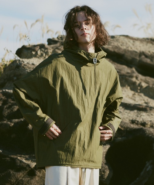 CASPER JOHN（キャスパージョン）の「Bio wash military smok/ バイオウォッシュミリタリースモック（パーカー・メンズ・アイボリー/カーキ/ブラック・SMALL/MEDIUM/LARGE）」の18枚目の写真