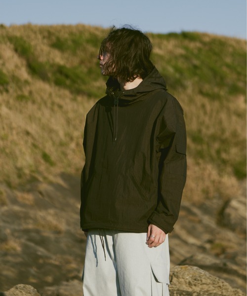 CASPER JOHN（キャスパージョン）の「Bio wash military smok/ バイオウォッシュミリタリースモック（パーカー・メンズ・アイボリー/カーキ/ブラック・SMALL/MEDIUM/LARGE）」の12枚目の写真