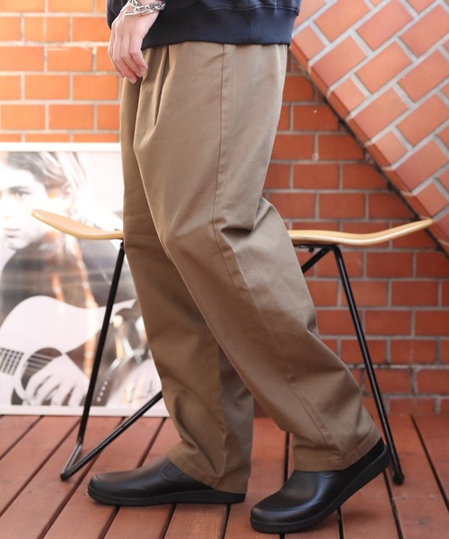 ROOT THREE（ルートスリー）の「ROOT THREE タック入りデニムバルーンパンツ（デニムパンツ・メンズ・ブルー/ダークベージュ/カーキ/ブラック/サックスブルー・LARGE/X-LARGE/MEDIUM/SMALL）」の13枚目の写真