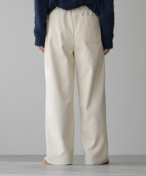 CANAL JEAN（キャナルジーン）の「El mar(エルマール) コーデュロイイージーパンツ（その他パンツ・レディース・アイボリー・ONE SIZE）」の7枚目の写真