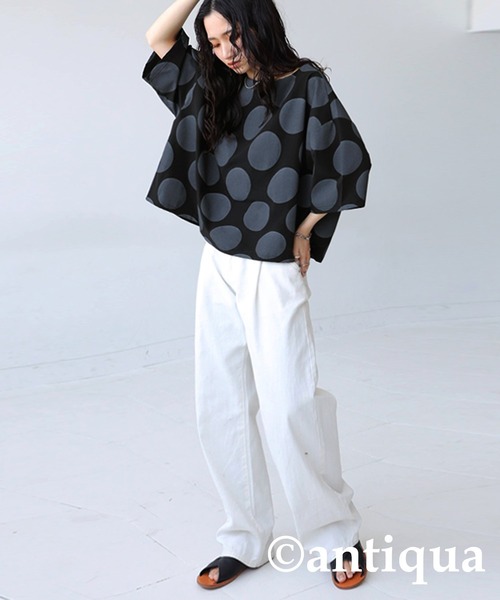 antiqua（アンティカ）の「レトロドット柄トップス（Tシャツ