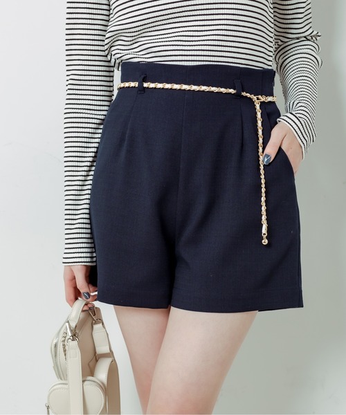 OLIVE des OLIVE(オリーブデオリーブ)の「チェーンベルト付きショートパンツ(その他パンツ・レディース・アイボリー/チャコールグレー/ネイビー・FREE)」の3枚目の写真