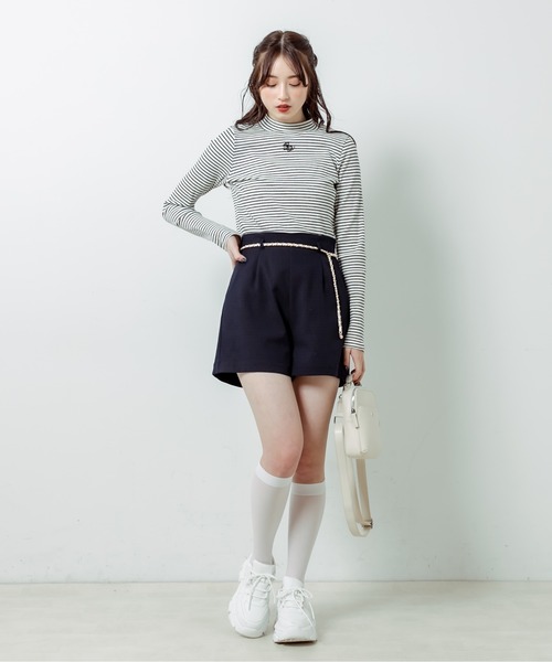 OLIVE des OLIVE(オリーブデオリーブ)の「チェーンベルト付きショートパンツ(その他パンツ・レディース・アイボリー/チャコールグレー/ネイビー・FREE)」の21枚目の写真