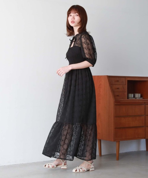 archives（アルシーヴ）の「ボレロ＋シャーリングキャミワンピース（ワンピース・レディース・グレイッシュベージュ/アイボリー/ブラック・MEDIUM）」の3枚目の写真