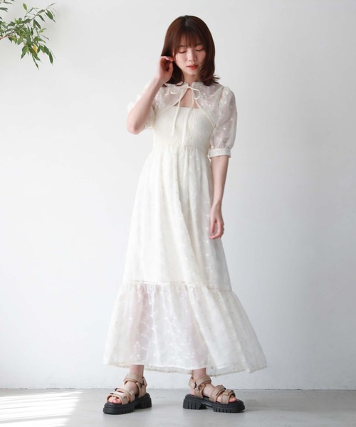 archives（アルシーヴ）の「ボレロ＋シャーリングキャミワンピース（ワンピース・レディース・グレイッシュベージュ/アイボリー/ブラック・MEDIUM）」の11枚目の写真