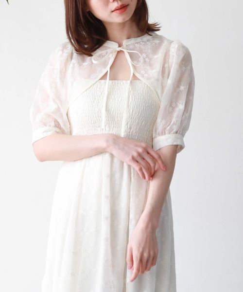 archives（アルシーヴ）の「ボレロ＋シャーリングキャミワンピース（ワンピース・レディース・グレイッシュベージュ/アイボリー/ブラック・MEDIUM）」の12枚目の写真