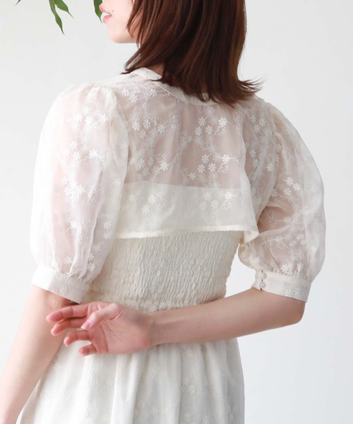 archives（アルシーヴ）の「ボレロ＋シャーリングキャミワンピース（ワンピース・レディース・グレイッシュベージュ/アイボリー/ブラック・MEDIUM）」の14枚目の写真