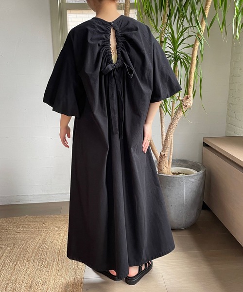 LOWRYS FARM（ローリーズファーム）の「ソデバルーンリボンワンピース　178337（ワンピース・レディース・ブラック/ブラウン/ブルー/アイボリー・FREE）」の3枚目の写真