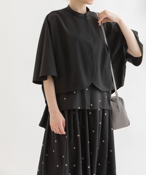 nop de nod（ノップドゥノッド）の「Cloche トロ 6分袖ケープ