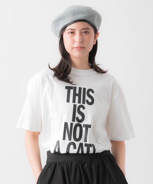 This is not a cat.(ディスイズノットアキャット)の「This is not a cat. / ディスイズ ノット ア キャット Tシャツ ロゴ ロゴT UNIVERSITY TEE MDI(Tシャツ/カットソー・レディース・その他1/その他2/その他3/その他4・FREE)」の1枚目の写真