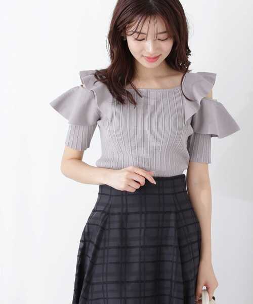 PROPORTION BODY DRESSING(プロポーションボディドレッシング)の「ショルダーフリルニット / 1213170505(ニット/セーター・レディース・ブラック/グレー/ピンク・SMALL/MEDIUM)」の8枚目の写真