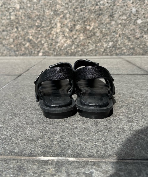 DouDou（ドゥドゥ）の「スクエアグルカサンダル（サンダル・レディース・アイボリー/ブラック・MEDIUM/LARGE）」の6枚目の写真