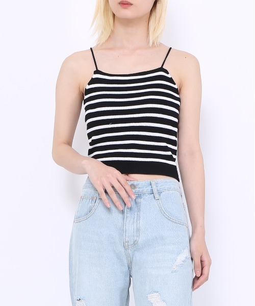 Figments（フィグメンツ）の「クロップドキャミソール（キャミソール・レディース・ブラック/ホワイト/その他1・FREE）」の3枚目の写真