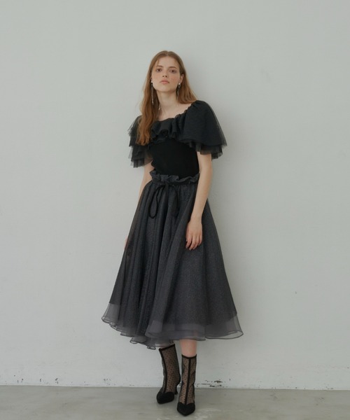 J1U by LA BELLE ETUDE(ジユウバイラベルエチュード)の「ボリュームフリル袖2wayニット(ニット/セーター・レディース・ホワイト/チャコールグレー/ブラック・FREE)」の15枚目の写真