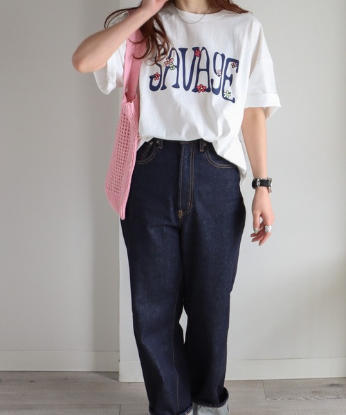 COURO（コウロ）の「フラワー刺繍Tシャツ（Tシャツ/カットソー・レディース・ネイビー/ホワイト/ブラック/オートミール・L/M）」の7枚目の写真