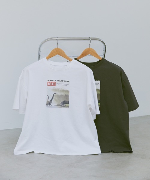 flaner（フラネ）の「Loose dinosaur print Tee/ルーズダイナソープリントT（Tシャツ/カットソー・レディース・ホワイト/チャコールグレー・MEDIUM/LARGE）」の10枚目の写真