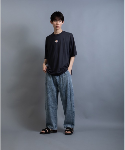 En serio TOKYO(エンソリオトーキョー)の「ROCK&ART ビッグシルエット TEE(Tシャツ/カットソー・メンズ・ホワイト/チャコールグレー/ライトグレー/ブラック・M/L)」の5枚目の写真