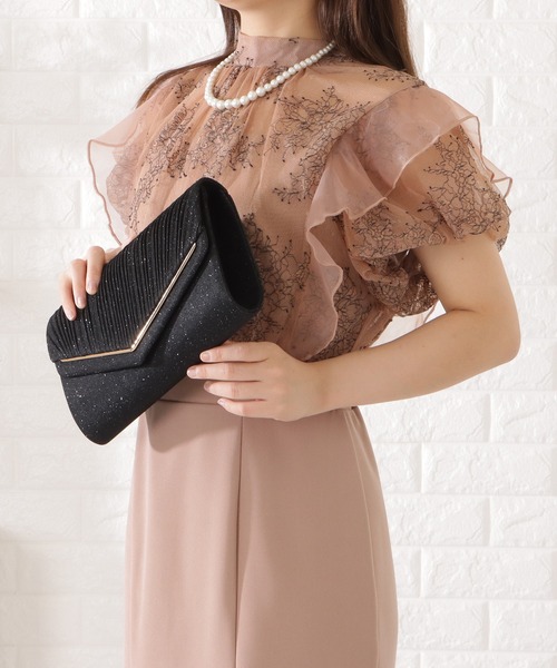 Lace Ladies(レースレディース)の「メタリックパーツ付きV字ラメクラッチバッグ(クラッチバッグ・レディース・ベージュ/ゴールド/シルバー/ブラック・FREE)」の20枚目の写真