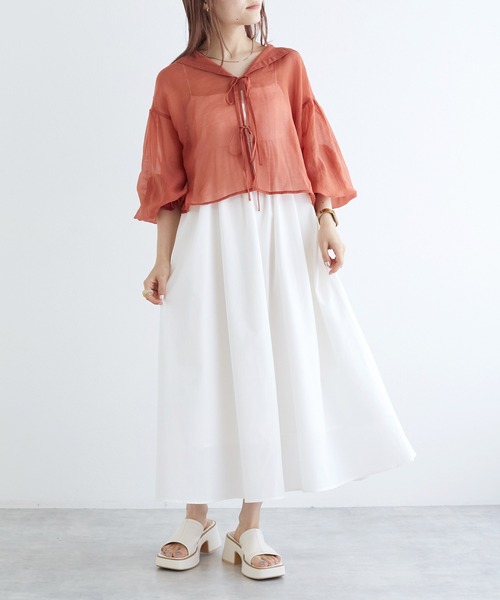 w closet(ダブルクローゼット)の「【マルチウェイ/カップ付き】異素材キャミワンピース(ワンピース・レディース・オフホワイト/ブラック/ベージュ/チャコールグレー・FREE)」の16枚目の写真