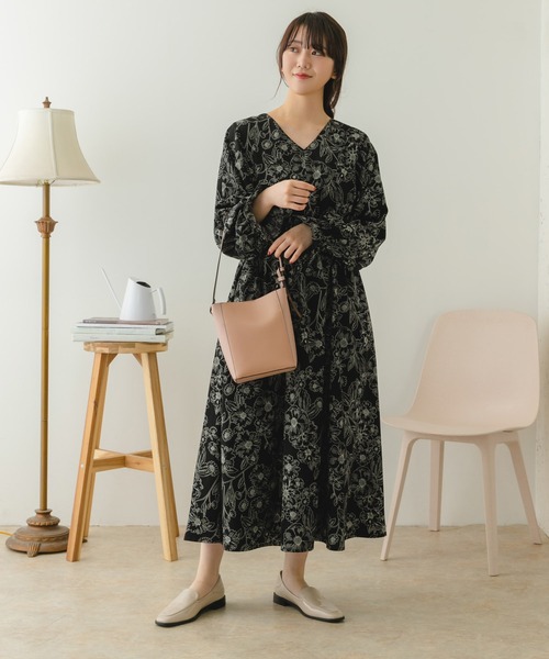 RODE SKO（ロデスコ）の「超軽量ワンショルダーミニトート（トートバッグ・レディース・オリーブ/ブラック/ブルー/オフホワイト/ベージュ系その他・ONE）」の10枚目の写真