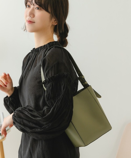 RODE SKO（ロデスコ）の「超軽量ワンショルダーミニトート（トートバッグ・レディース・オリーブ/ブラック/ブルー/オフホワイト/ベージュ系その他・ONE）」の13枚目の写真