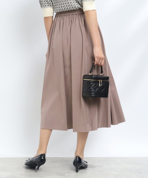 couture brooch(クチュールブローチ)の「◆【S-LL/裏表リバーシブル】カラーリバーシブルスカート(スカート・レディース・ピンク系/ネイビー/ブラウン系その他・36/42/38/40)」の4枚目の写真