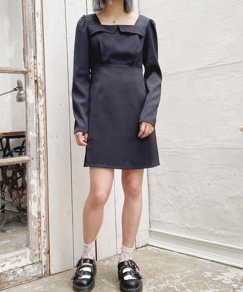 179/WG（イチナナキュウダブルジー）の「スクエアラペル ミニワンピース（ワンピース・レディース・ベージュ/チャコールグレー/ブラウン・MEDIUM）」の20枚目の写真