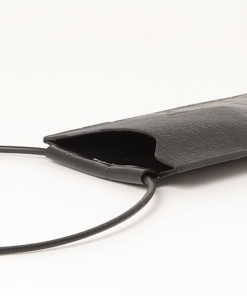 Maison Margiela(メゾンマルジェラ)の「Maison Margiela PHONE NECK POUCH(スマホケース/カバー・レディース・ブラック・FREE)」の4枚目の写真