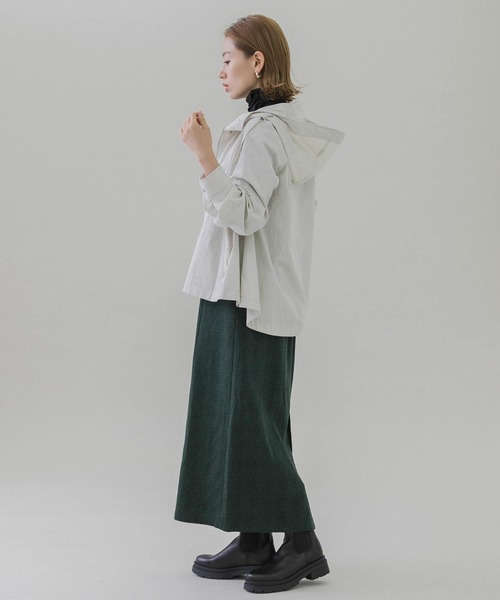 URBAN RESEARCH Sonny Label(アーバンリサーチサニーレーベル)の「撥水バックフレアマウンテンパーカー(マウンテンパーカー・レディース・ブラック/ベージュ/ライトグレー・FREE)」の14枚目の写真