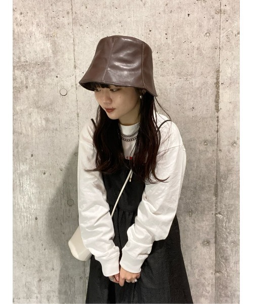 BACK NUMBER(バックナンバー)の「【BACK NUMBER】フェイクレザーハット(ハット・レディース・ブラック/ブラウン・フリー)」の6枚目の写真