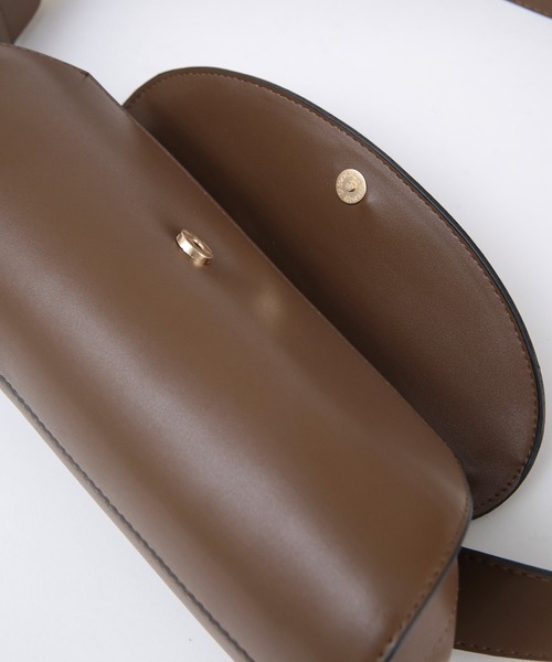 titivate（ティティベイト）の「ﾗｳﾝﾄﾞｼｮﾙﾀﾞｰﾊﾞｯｸﾞ（ショルダーバッグ・レディース・ブラック/ブラウン・FREE）」の14枚目の写真