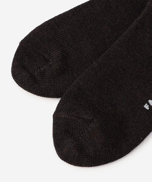 FALKE(ファルケ)の「FALKE | 47520 STRIGGINGS RIB SOCKS WOMEN(ソックス/靴下・レディース・ダークグレー/ホワイト/ダークブラウン/ブラウン/ピンク/ブラウン系その他・35/38)」の8枚目の写真