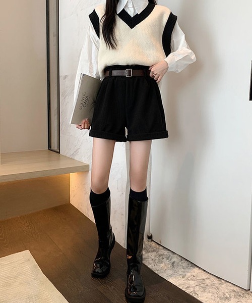 Amulet(アミュレット)の「コーデュロイショートパンツ(その他パンツ・レディース・カーキ/ホワイト/ブラック・L/M/XL)」の4枚目の写真
