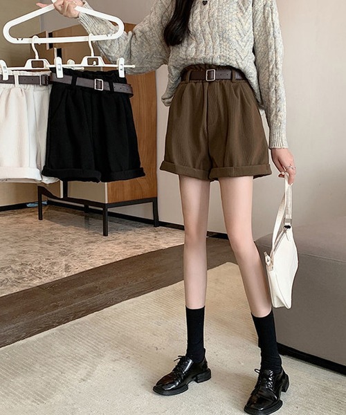 Amulet(アミュレット)の「コーデュロイショートパンツ(その他パンツ・レディース・カーキ/ホワイト/ブラック・L/M/XL)」の6枚目の写真