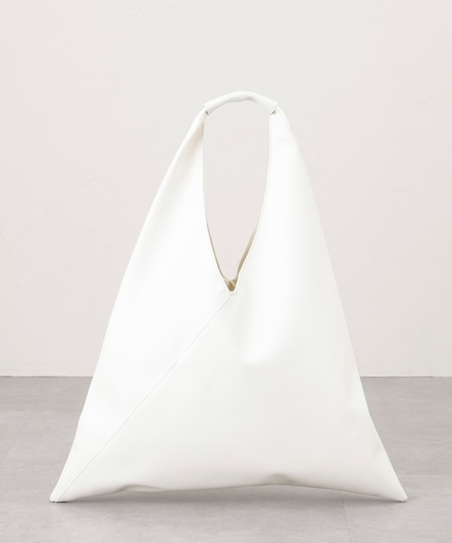 DISCOAT（ディスコート）の「[A4・軽量]トライアングルトートバッグ（ショルダーバッグ・レディース・アイボリー/キャメル/ブラック・FREE）」の6枚目の写真