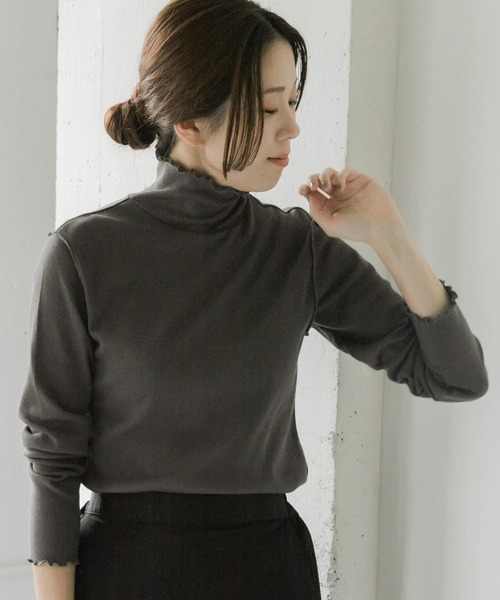 URBAN RESEARCH Sonny Label(アーバンリサーチサニーレーベル)の「『再入荷』『UR TECH』蓄熱ハイネックプルオーバー(Tシャツ/カットソー・レディース・オフホワイト/グレー/チャコールグレー/ブラック・FREE)」の5枚目の写真