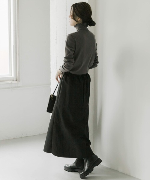 URBAN RESEARCH Sonny Label(アーバンリサーチサニーレーベル)の「『再入荷』『UR TECH』蓄熱ハイネックプルオーバー(Tシャツ/カットソー・レディース・オフホワイト/グレー/チャコールグレー/ブラック・FREE)」の11枚目の写真